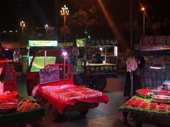 -犀浦夜市第一家麻辣烫