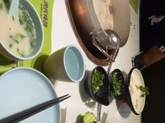 -洪氏嗨捞·猪肚鸡火锅(阳光天地店)