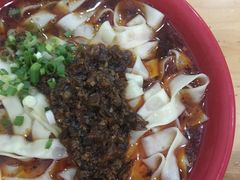 -雷祖芳老妈蹄花店