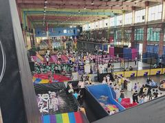 -天空之城蹦床攀岩运动馆·团建拓展·亲子游乐·生日派对(合肥店)