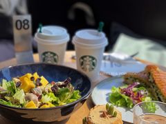 芒果鸡肉色拉-Jamaicablue Coffeeshop(中央广场店)