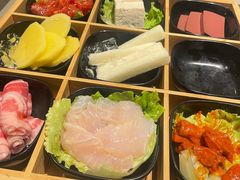 -海底捞火锅(中山路天主教堂店)