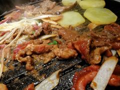 -燚店·铁板鱼蛙·烤肉·烤串(北新桥店)