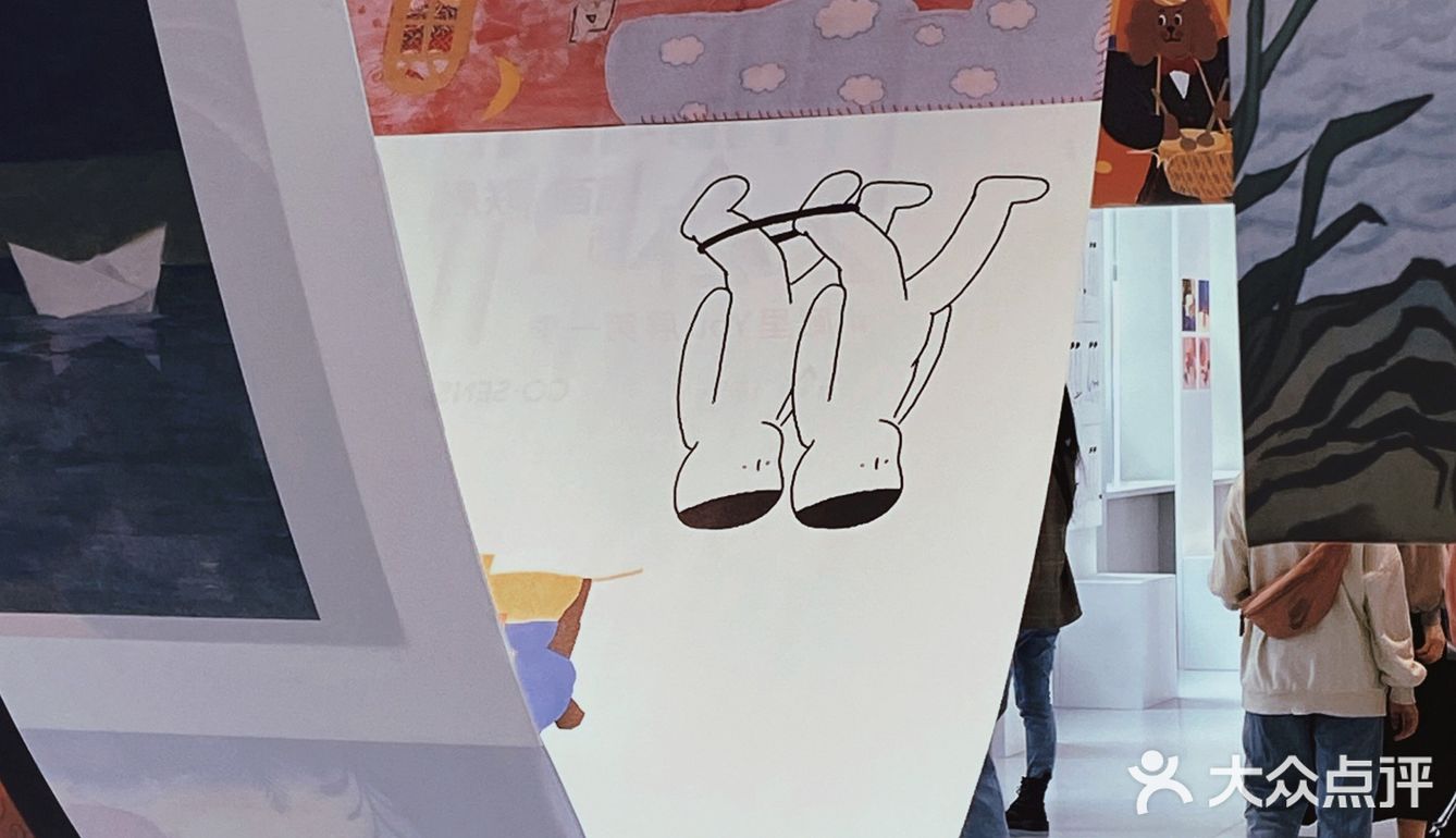 免费看展｜廊桥上的⛰️青年插画师联展