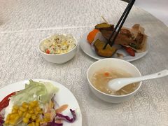 -南京双门楼宾馆(盐仓桥地铁站阅江楼店)