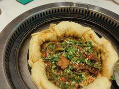 -满兴咱妈烀饼铁锅炖(兰州北街店)
