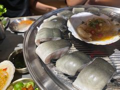 -围炉肉舍•炭烤活鳗•丹东海鲜烤肉(步行街店)