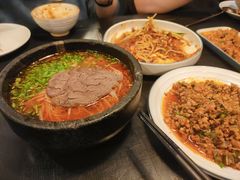 牛肉饵丝-浩海火燒雲傣家菜(静安芮欧店)