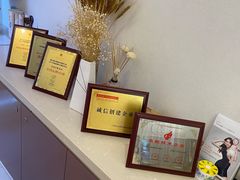 -爱的果实月嫂育婴师(世纪东方店)