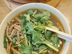 牛肉粉丝汤-佬钱湾仔(衣裳街店)