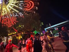 -七彩云南欢乐世界