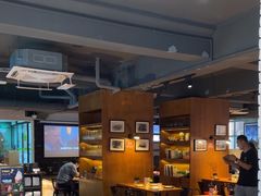 -JINNS锦时 steak&pizza(浸信会礼拜堂旧址店)