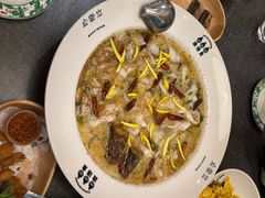 -渔语鱼新川菜Bistro(万象天地店)