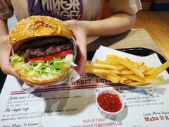 -The Habit Burger Grill 哈比特汉堡(复兴soho店)