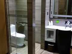 -珠海棕泉水疗酒店(拱北口岸高铁站店)