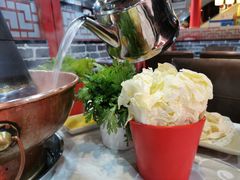 -羊家胡同·龙虾烧烤火锅(龙汇路店)