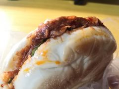 -华中科技大学东三学生食堂