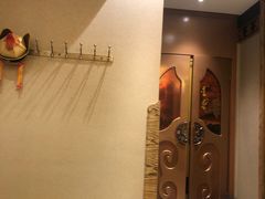 -蒙古人烤羊大师·绿野餐厅(工农大路店)