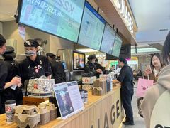 -霸王茶姬(上海静安大悦城店)