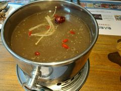 -怡人怡口牛排海鲜自助(飞龙大厦店)