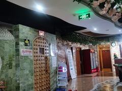 -五大龙池温泉宝石浴(繁荣店)