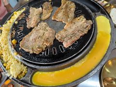 -胡悦里韩式烤肉(芝罘万达广场店)