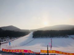 -五家山森林公园滑雪场