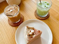 -In Cafe隐食研室