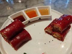 -蝴蝶里·粤菜·点心(滨江龙湖店)