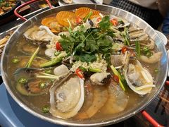 -蚝美人·生蚝海鲜烧烤(茶花园店)