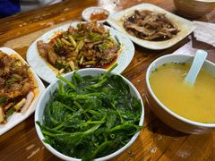 -朱大嘴肥肠血旺(福字街店)