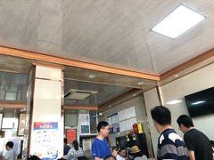 -周震馄饨