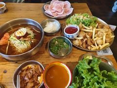 -韩景台烤肉(八大处店)