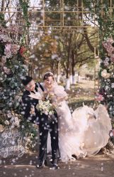 -太郎花子婚纱摄影艺术中心