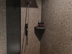 -万泊酒店(长沙五一广场国金中心店)