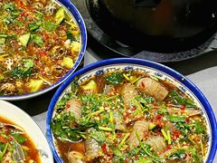 -官塘陈记鱼生·潮汕砂锅粥·牛肉火锅(潮枫路总店)