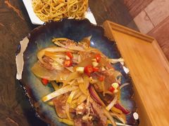 -福牛阁潮汕牛肉火锅
