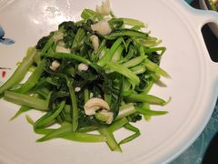 白灼菜心-呷湘厨·鱼汤捞饭·剁椒鱼头·辣椒炒肉(国家会展中心店)