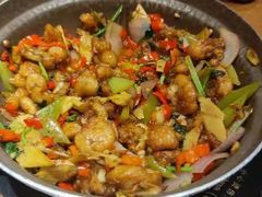 泡子姜烧牛蛙-吃饭皇帝大(合生汇店)