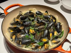 法国圣米歇尔山湾蓝口贝-Oyster Talks 四度蚝法餐厅