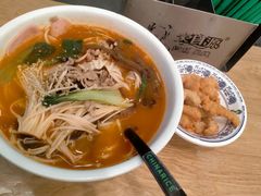 -蒙自源米线(虎门国际购物中心店)
