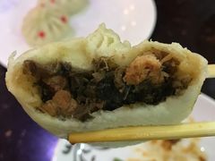 猪肉梅干菜包子-京天红酒家(虎坊路店)
