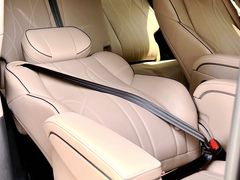 -小鹏汽车体验中心(苏州龙湖狮山天街店)