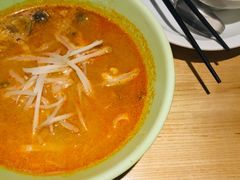 越式酸辣海鲜汤河粉-米纸越南小馆(金鹰世界店)