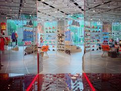 -NIKE KICKS LOUNGE体验店(北京新中关店)