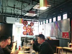 -鼎牛牛炖锅·烤串(温泉路店)