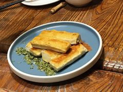 烤石屏豆腐-中8楼风尚云南菜(颐堤港店)