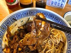 -沪西老弄堂面馆(定西路店)