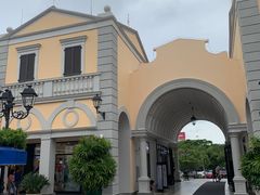 -佛罗伦萨小镇广佛名品奥特莱斯(疏港路店)