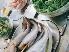 -百品聚旋转火锅(万德庄店)